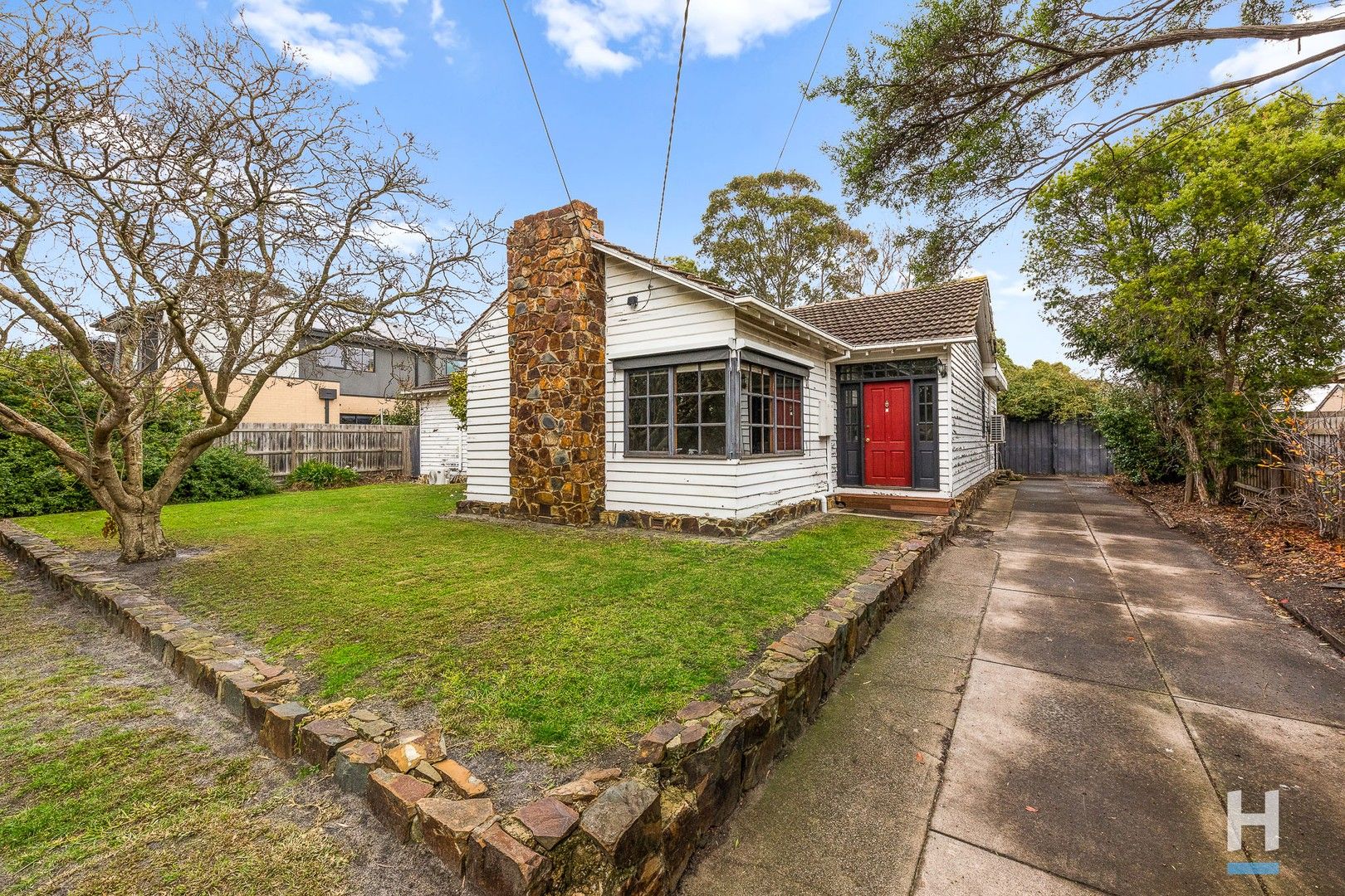 5 bedrooms House in 6 Cecil Street FRANKSTON VIC, 3199