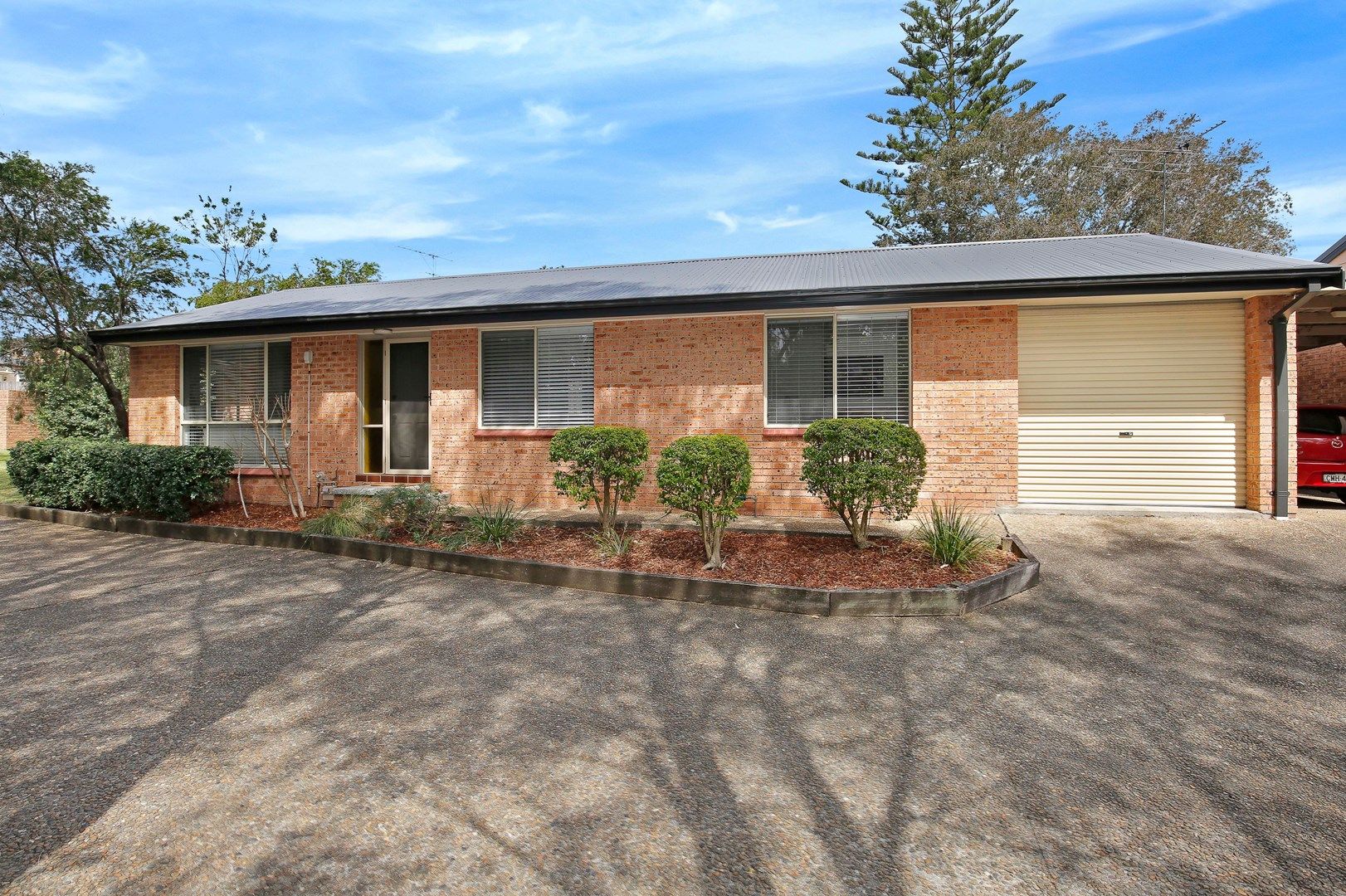 1/4 Fisher Street, West Wollongong NSW 2500, Image 2