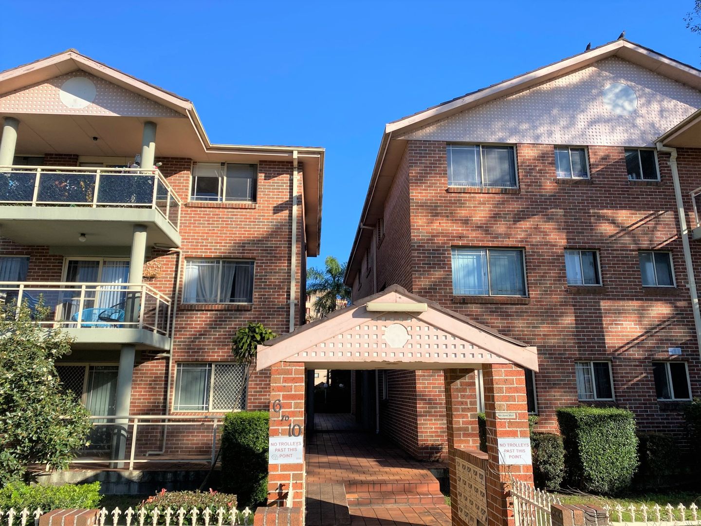 19/6 Sir Joseph Banks Street, Bankstown NSW 2200