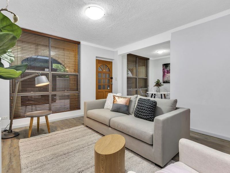 4/20 Edwin Street, West Lakes Shore SA 5020, Image 0