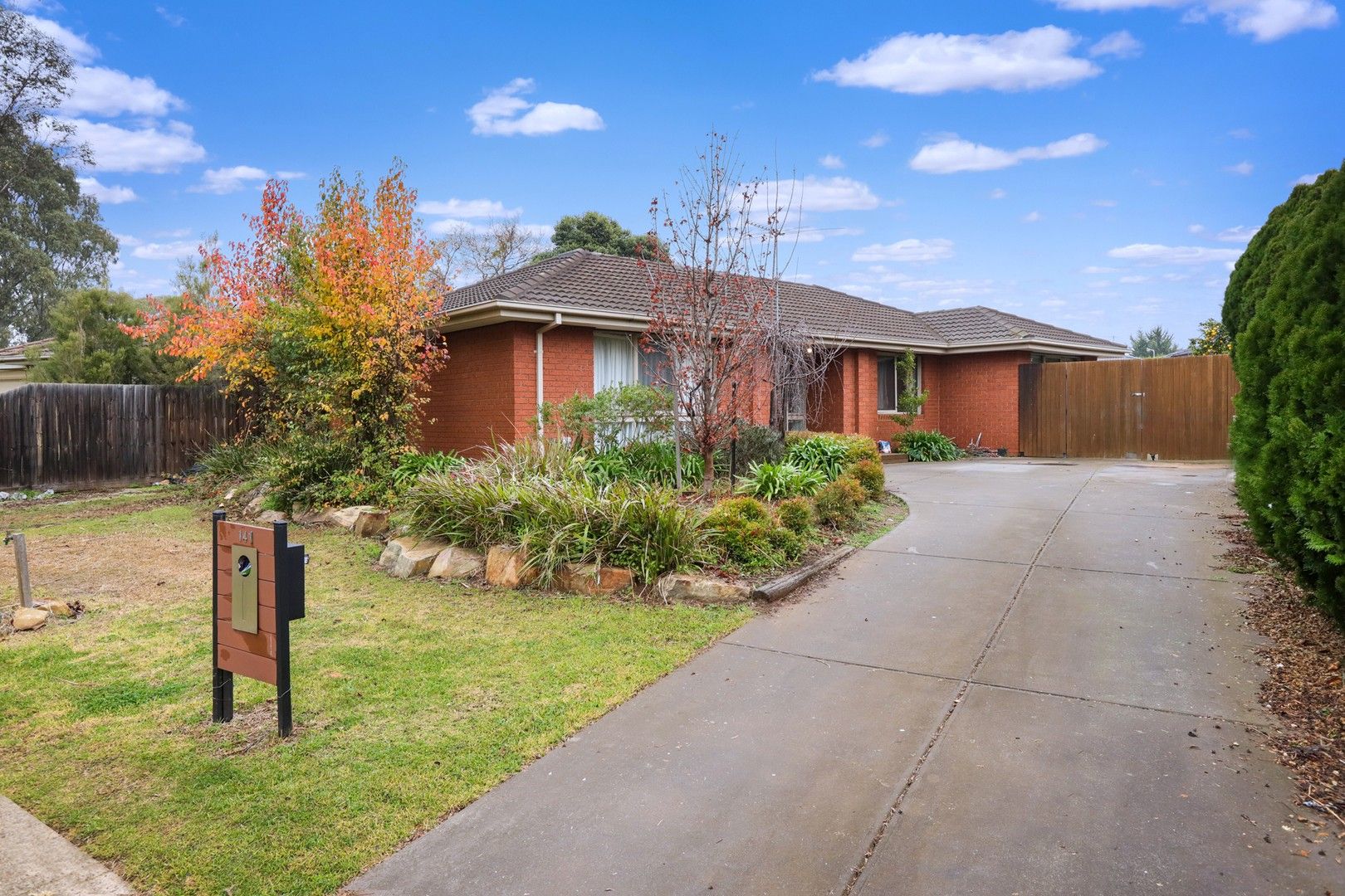 4 bedrooms House in 141 Gisborne-Melton Road KURUNJANG VIC, 3337