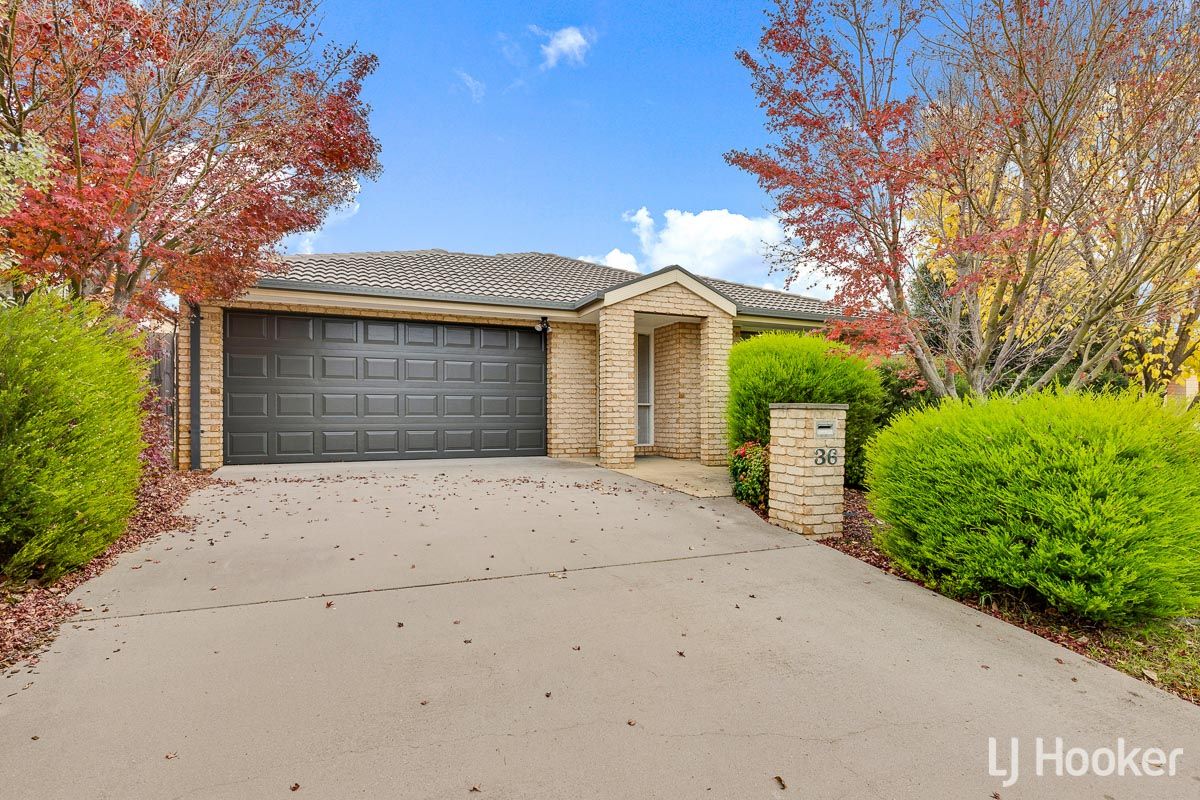 4 bedrooms House in 36 Petersilka Street GUNGAHLIN ACT, 2912