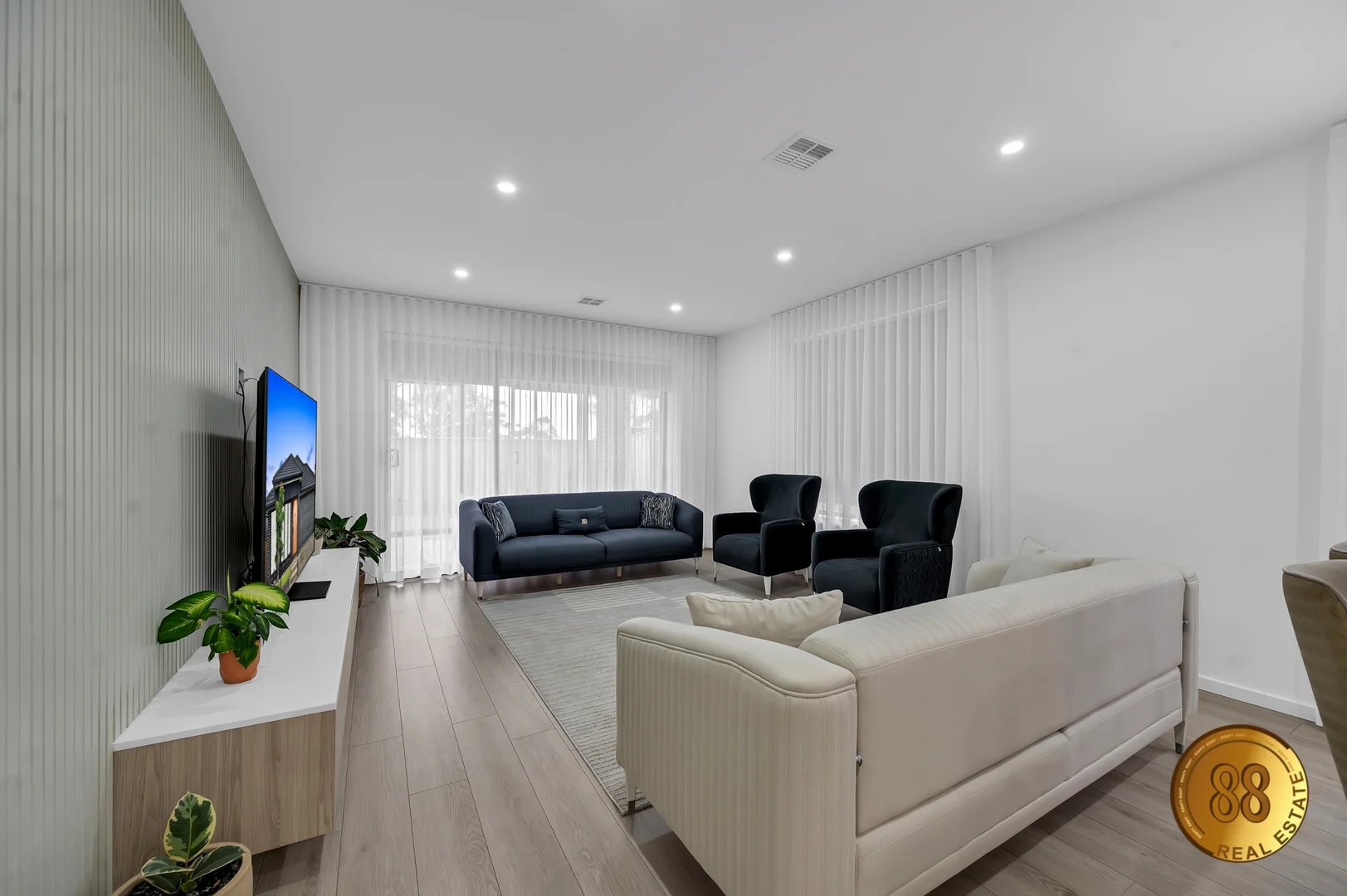 Additional image 17 of 11 Stonecutter Loop, Fraser Rise VIC 3336