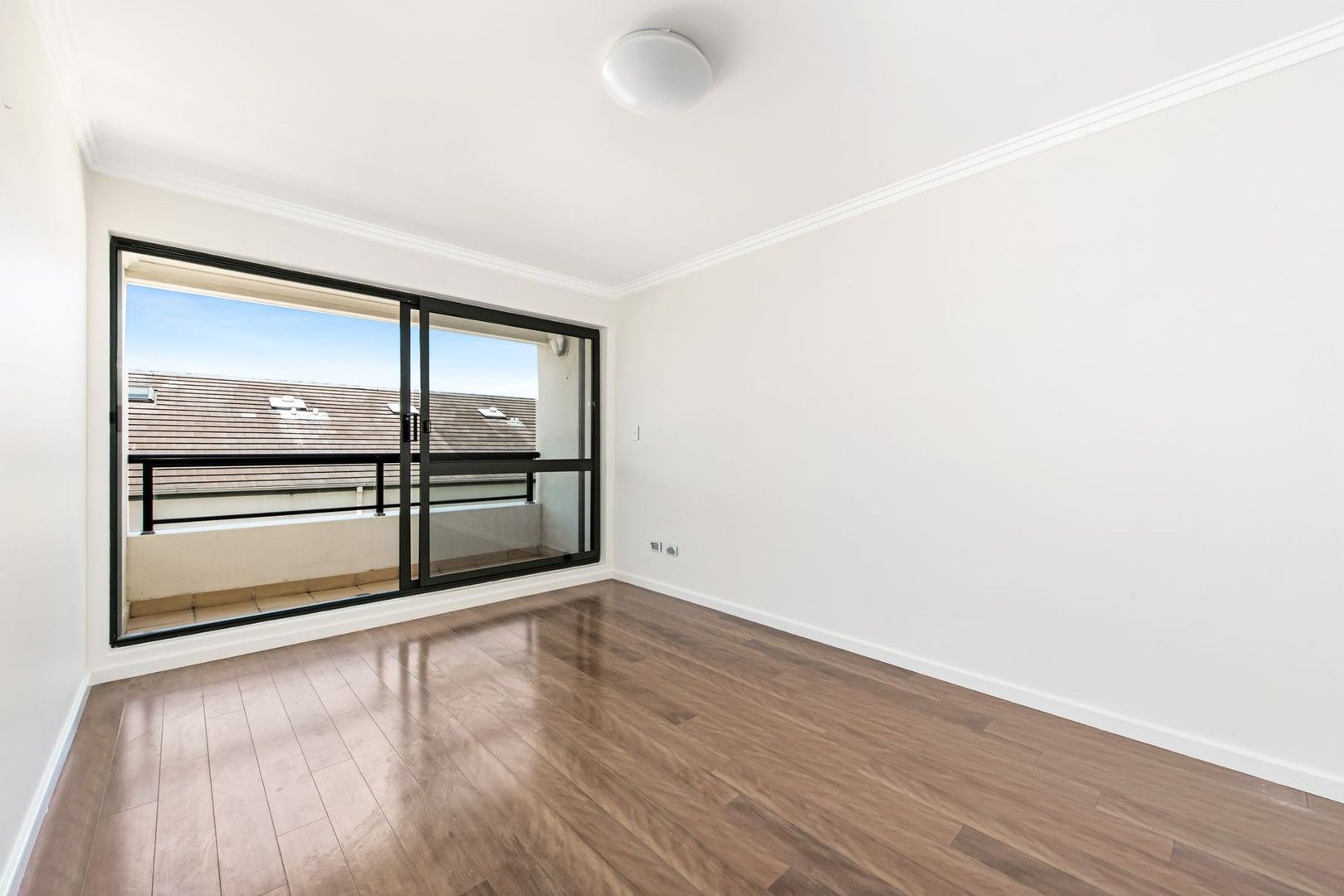 1 bedrooms Apartment / Unit / Flat in 34/120 Cabramatta Road CREMORNE NSW, 2090