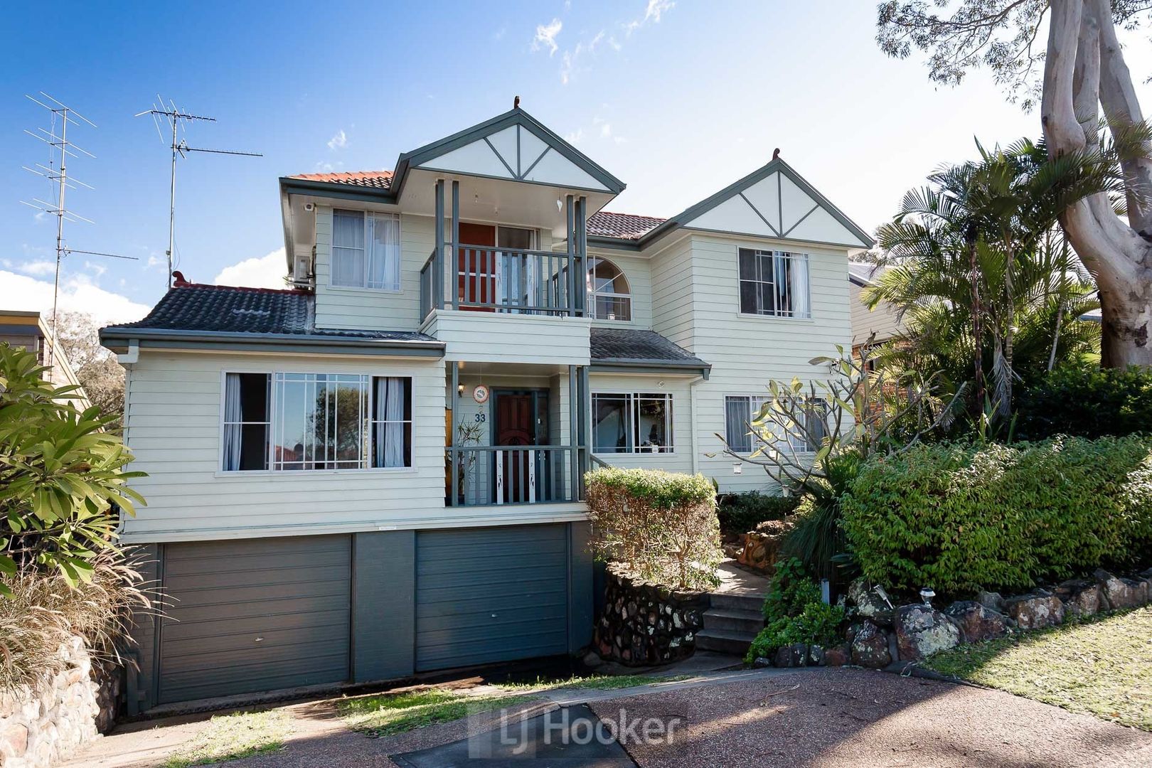 33 Barina Avenue, Kilaben Bay NSW 2283, Image 1