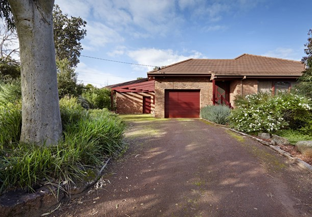 11 Waterford Avenue, Portland VIC 3305