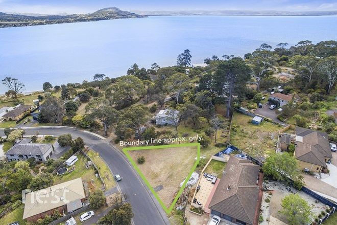 Picture of 172 Bayview Road, LAUDERDALE TAS 7021