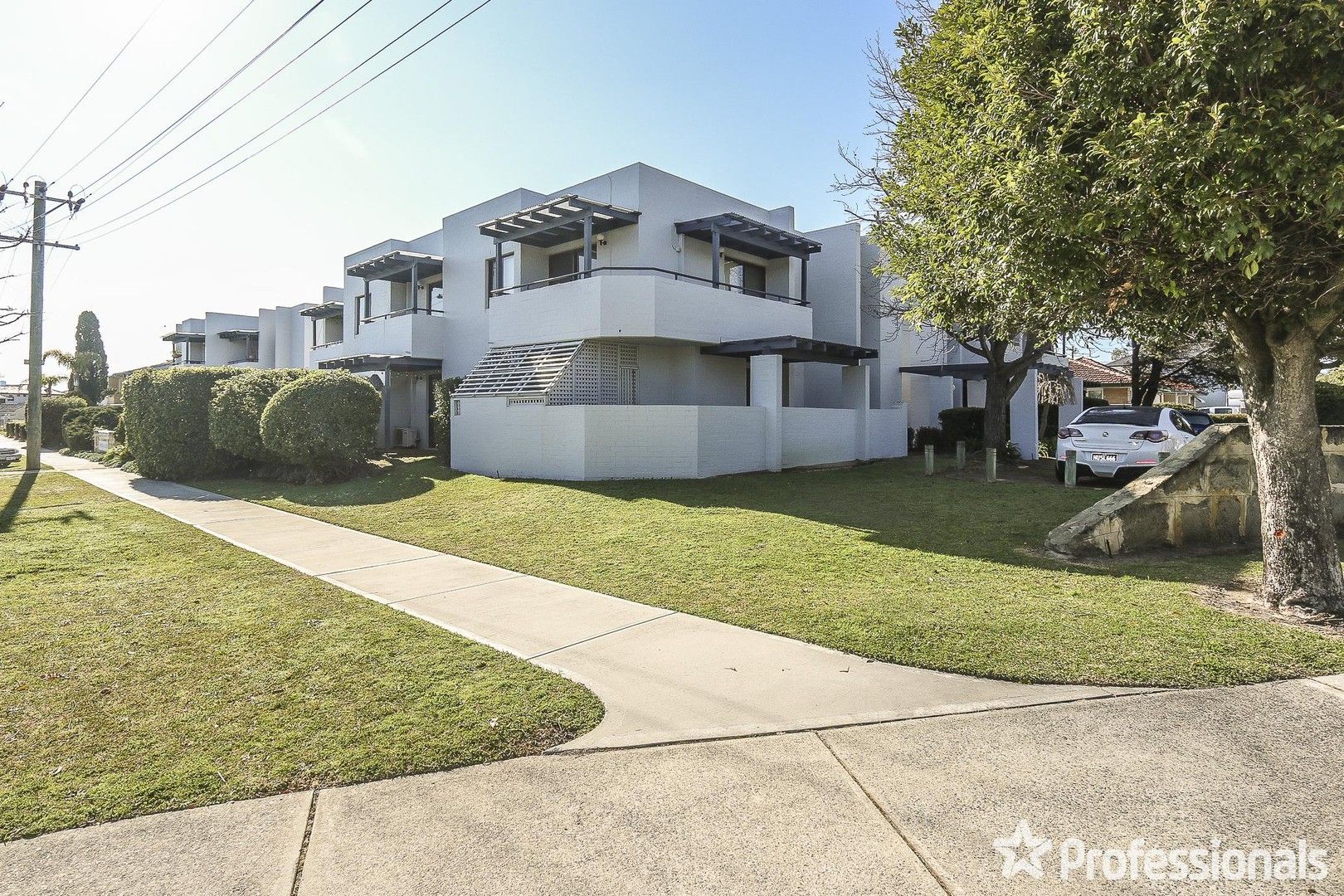 2 bedrooms Apartment / Unit / Flat in 12/1 Brookside Avenue SOUTH PERTH WA, 6151