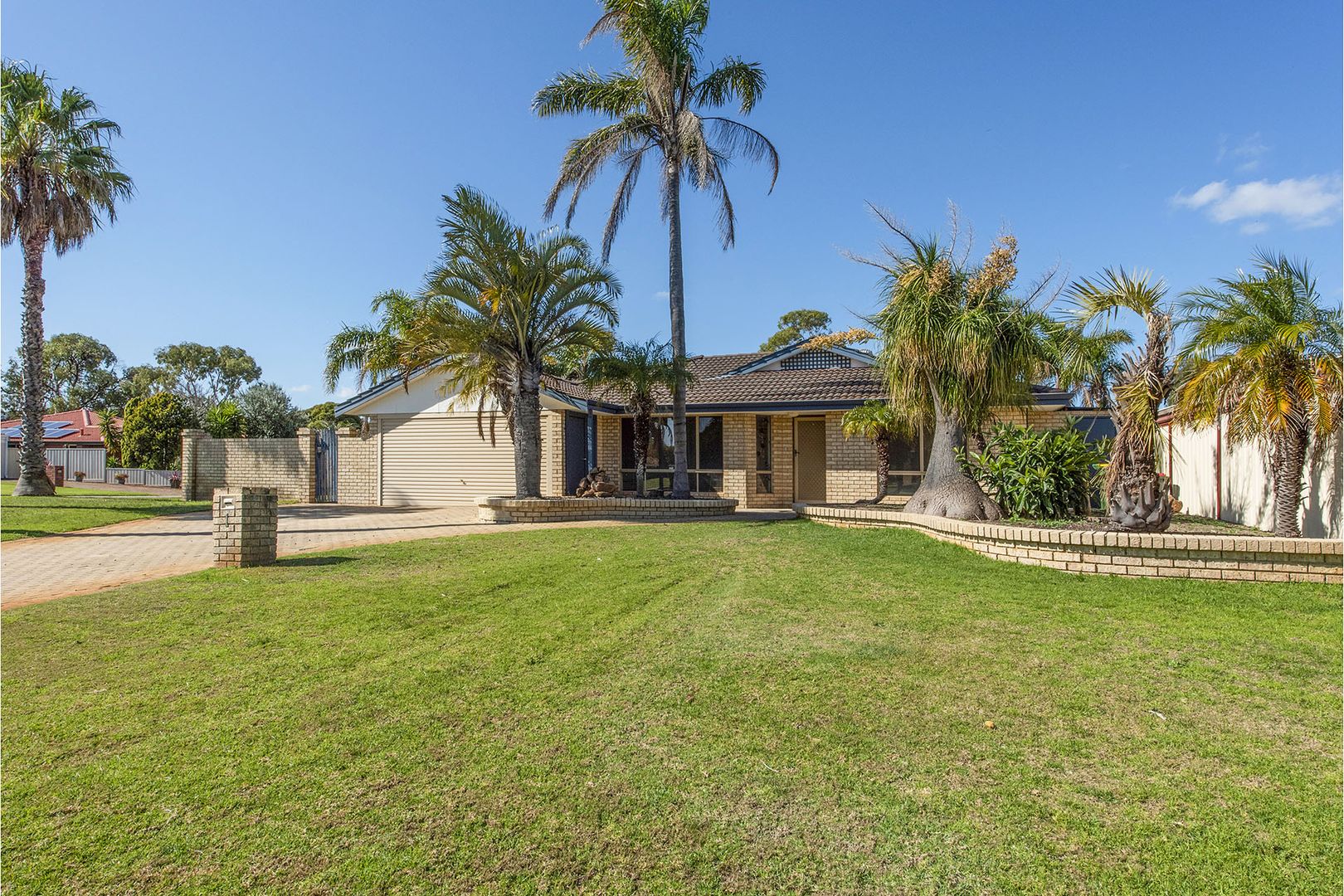 1 Golf Place, Cooloongup WA 6168, Image 1