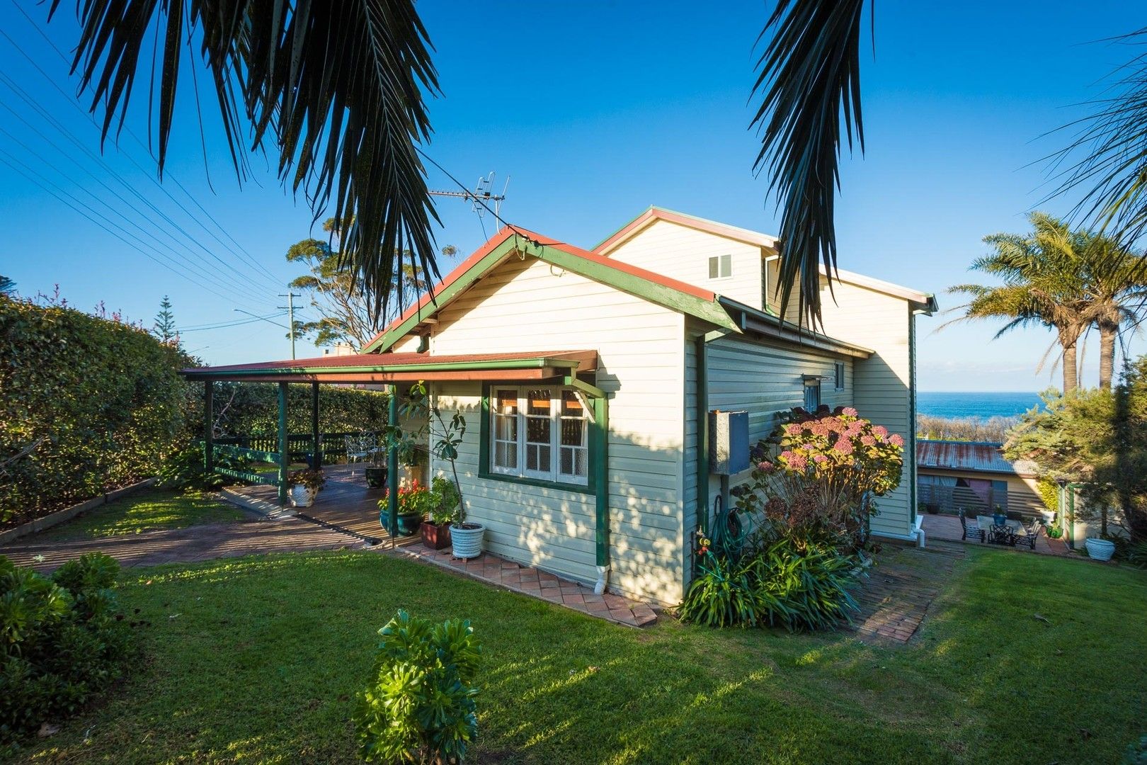 4 bedrooms House in 38 BEGA Street TATHRA NSW, 2550