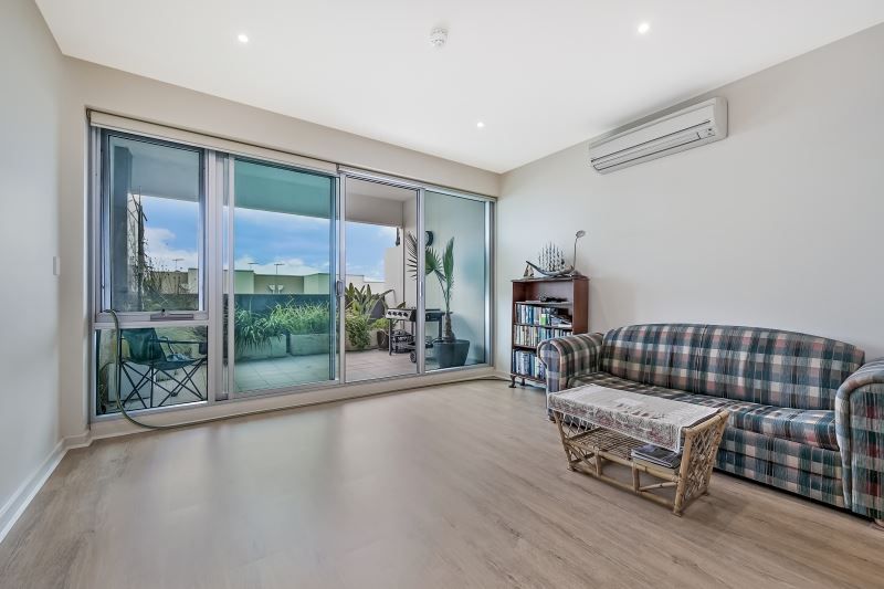 205/2-6 Pilla Avenue, New Port SA 5015, Image 2