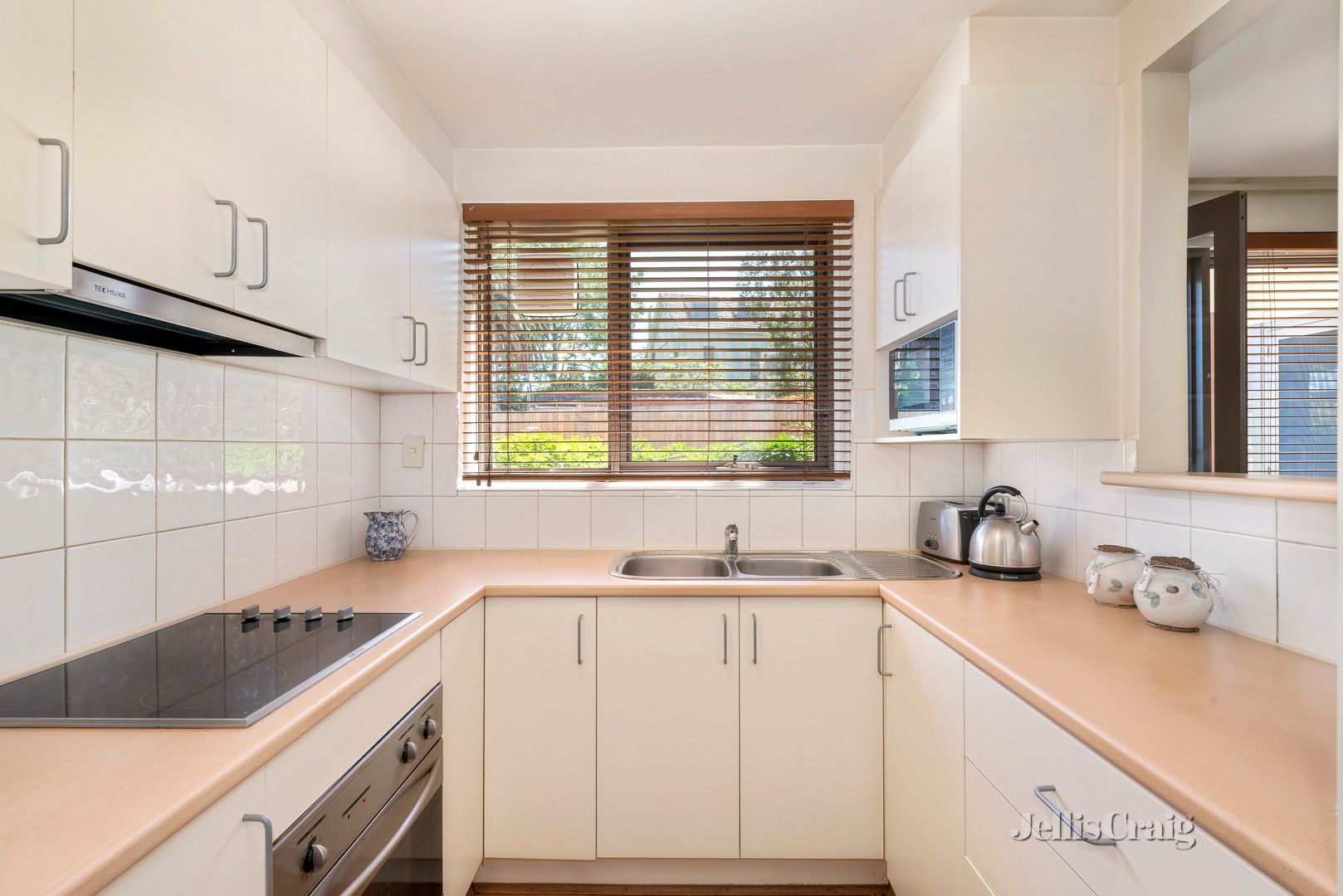 13/81 Alfred Crescent, Fitzroy North Property History & Address