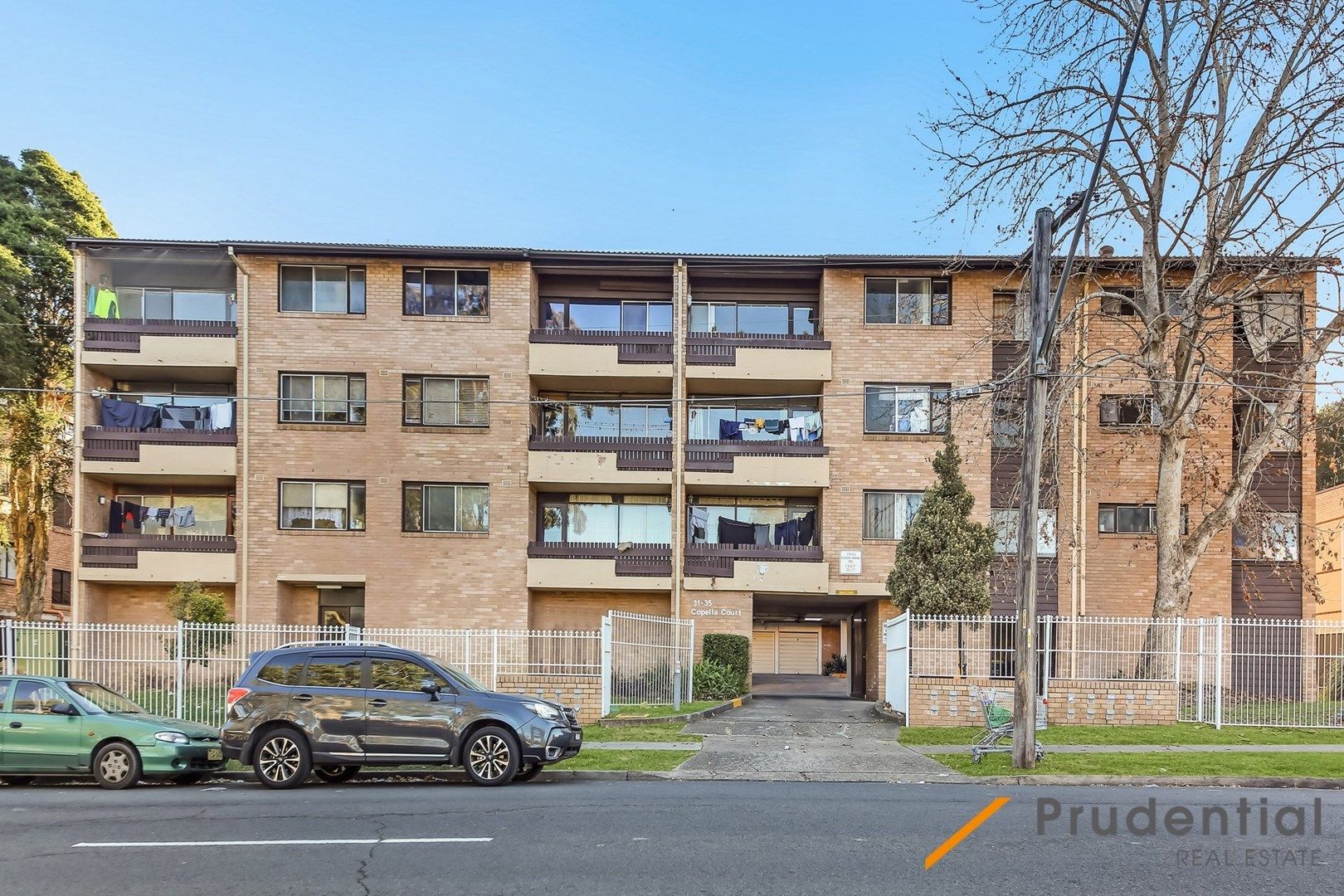 2/3135 Forbes Street, Liverpool Property History & Address Research