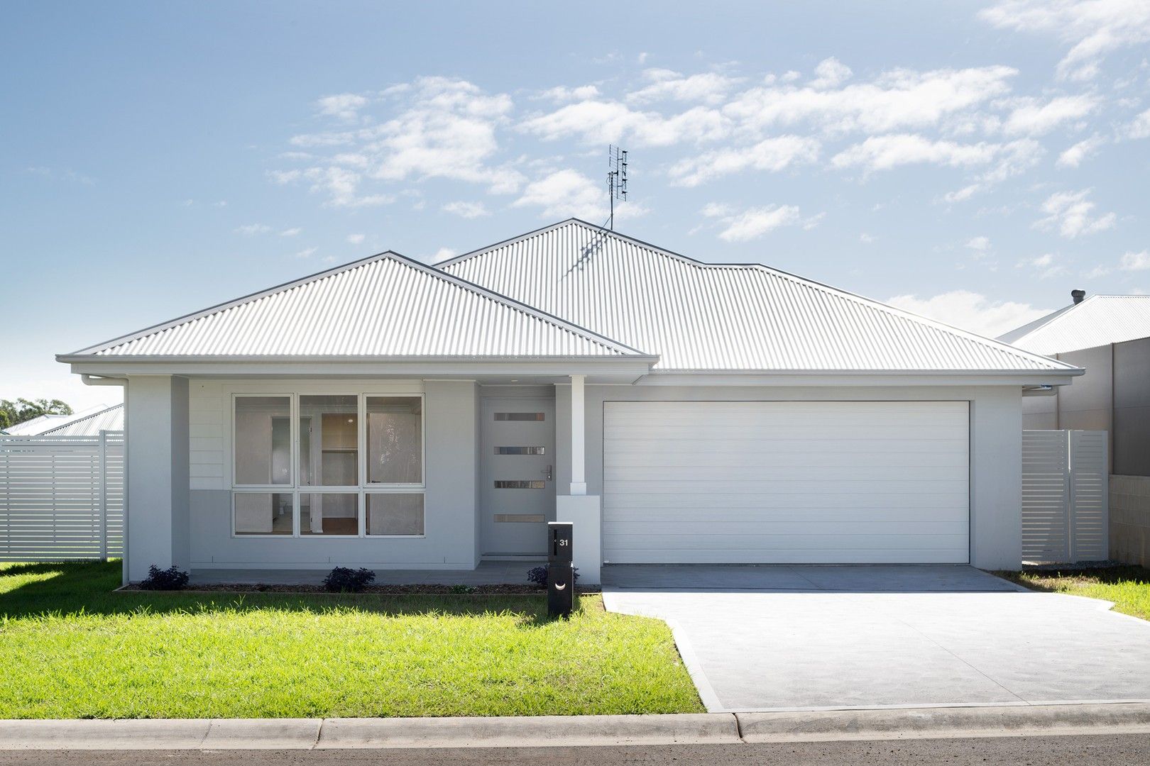 4 bedrooms House in Lot 4137 Barclay Drive NORTH ROTHBURY NSW, 2335