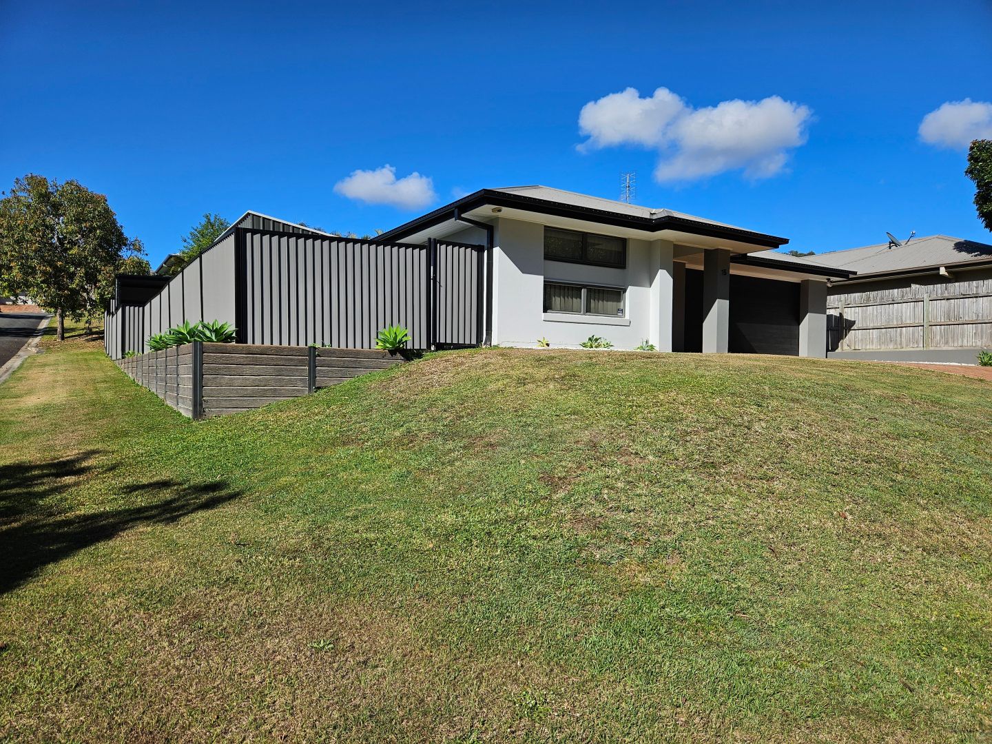 15 CRAIGS WAY, Maudsland QLD 4210, Image 1