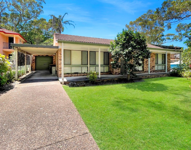 27 Tuloa Avenue, Hawks Nest NSW 2324