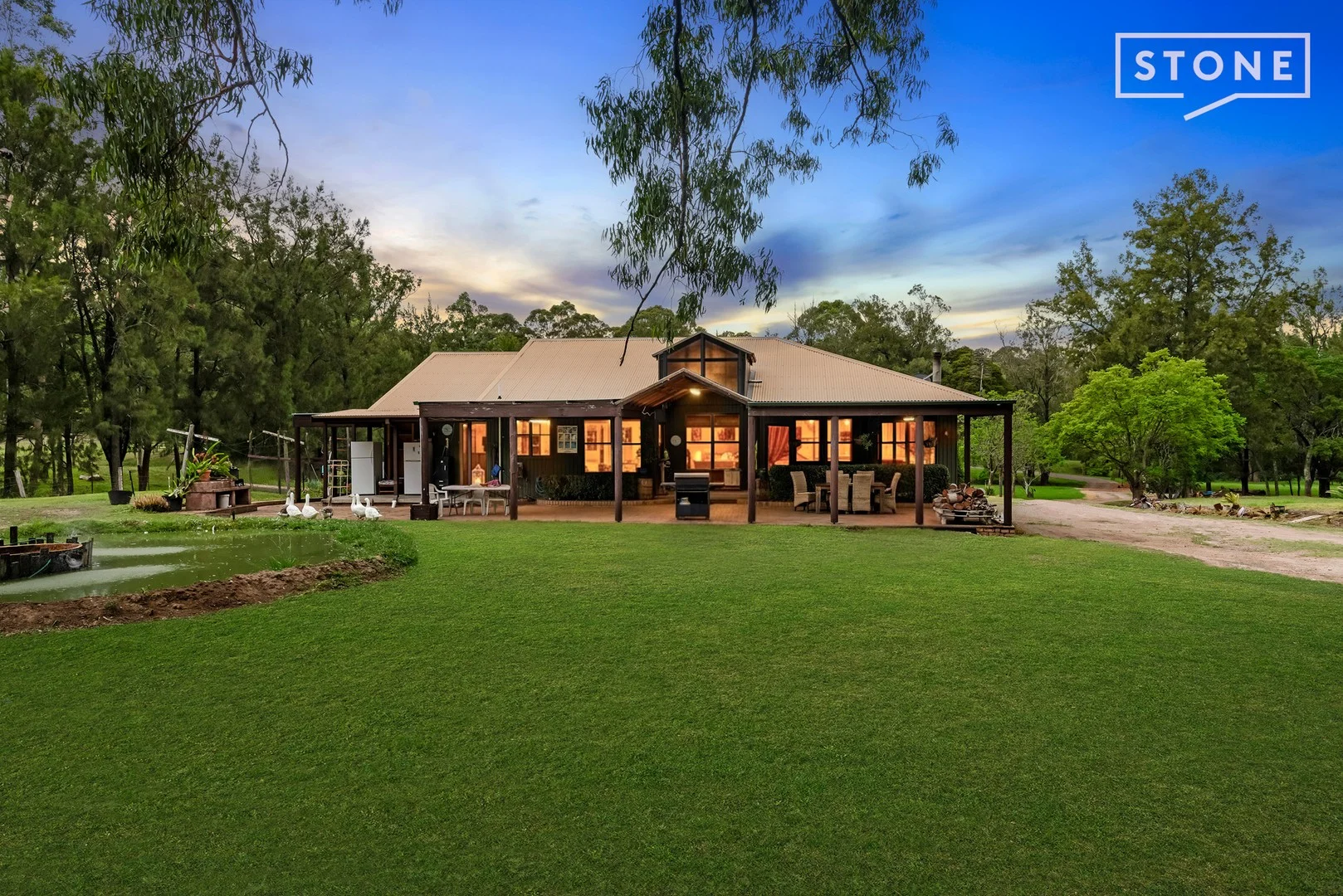 121 Black Rock Road, Martins Creek NSW 2420