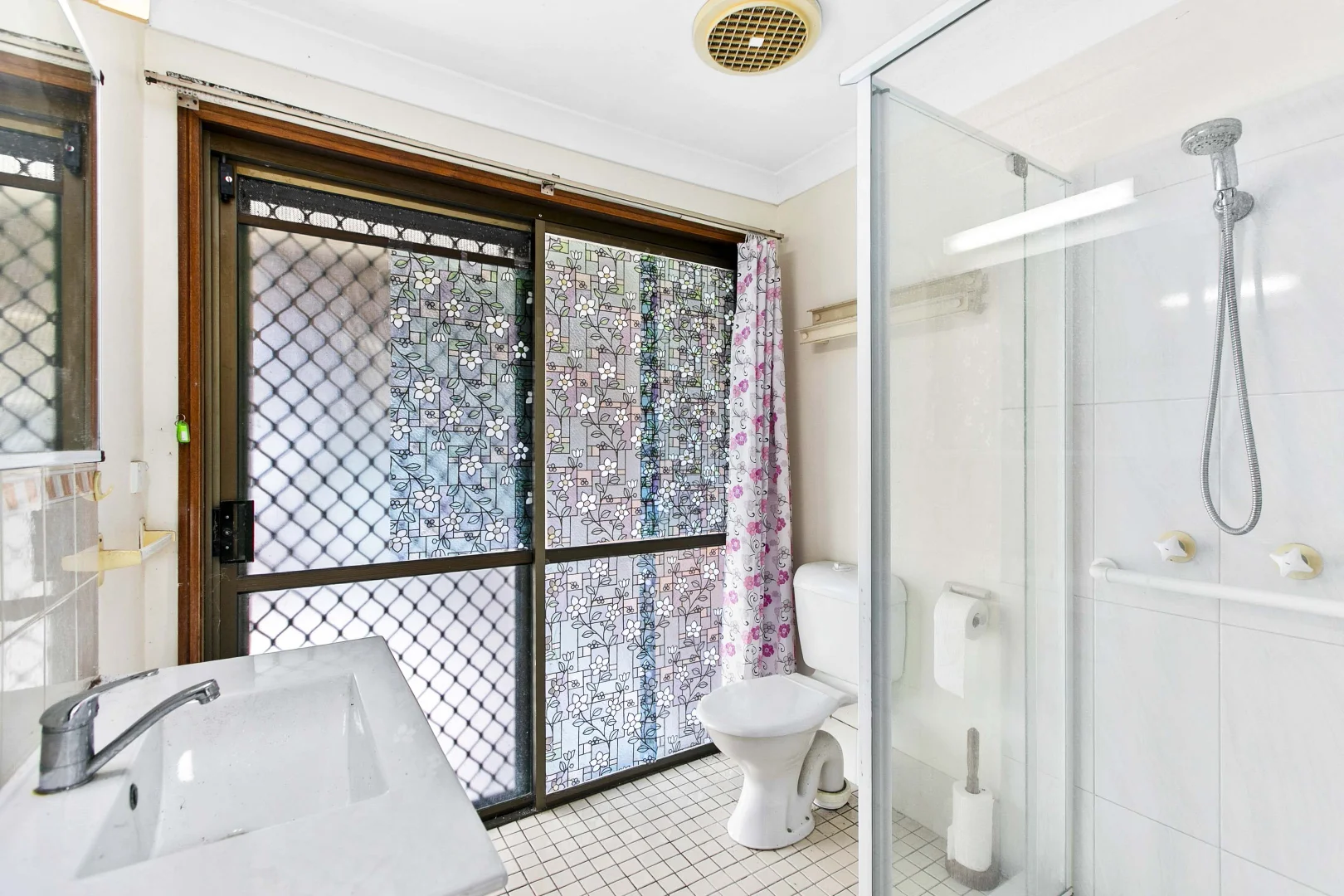 Additional image 12 of 24 Kululu Crescent, Scarness QLD 4655