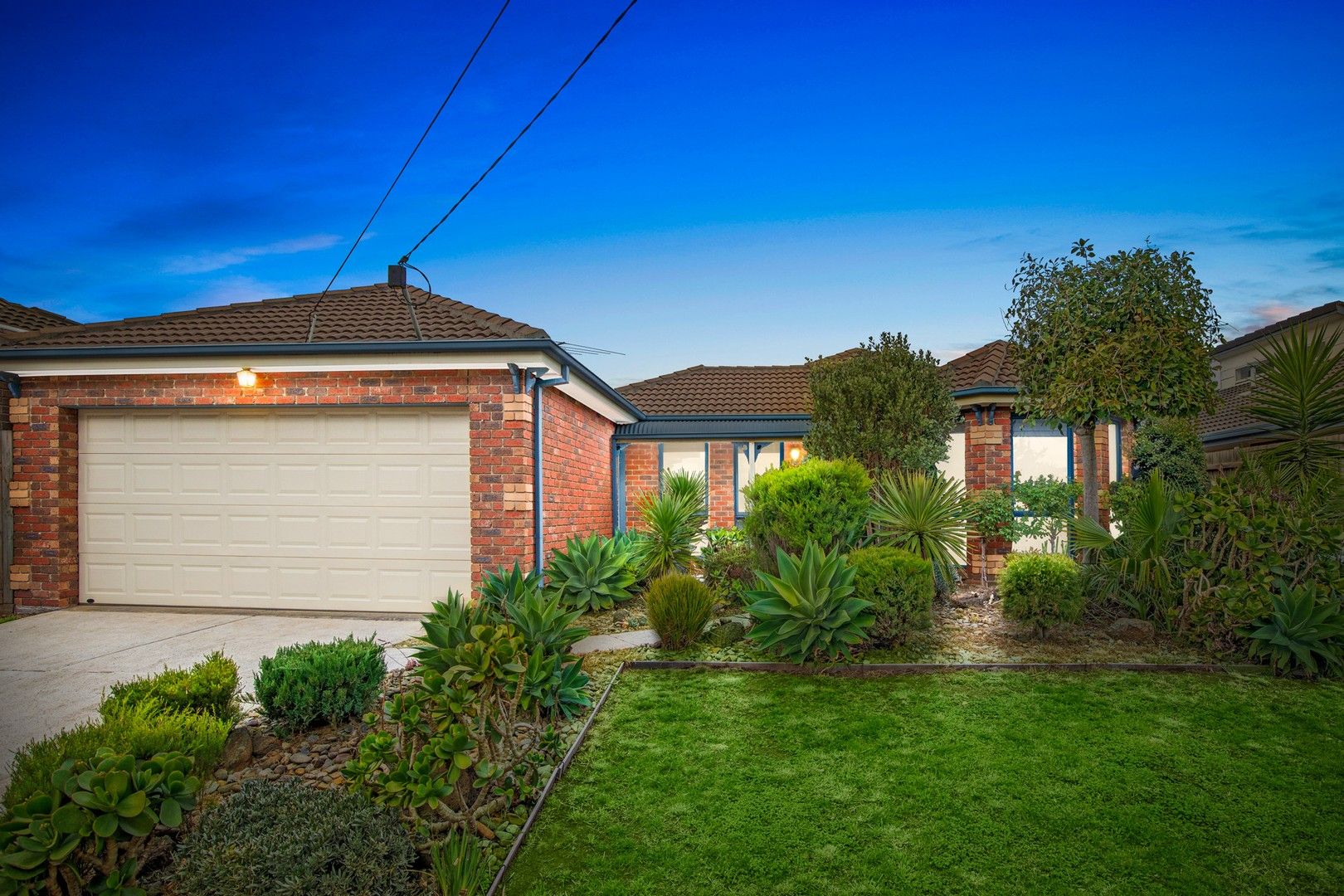 111 Birchwood Boulevard, Hoppers Crossing VIC 3029 Domain