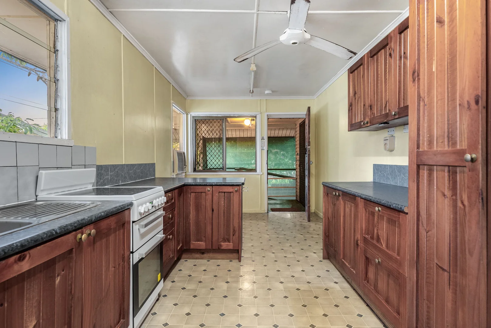 Additional image 5 of 76 Amherst Street, Acacia Ridge QLD 4110