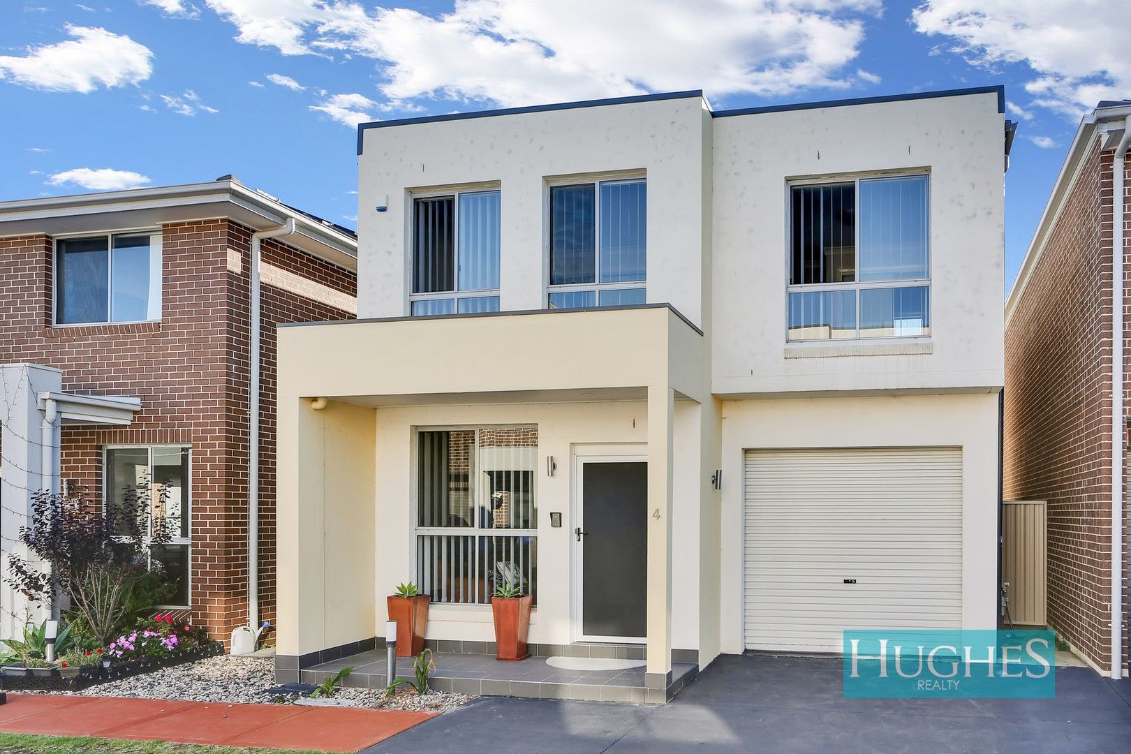 4 bedrooms Townhouse in 4 Duff Glade SCHOFIELDS NSW, 2762