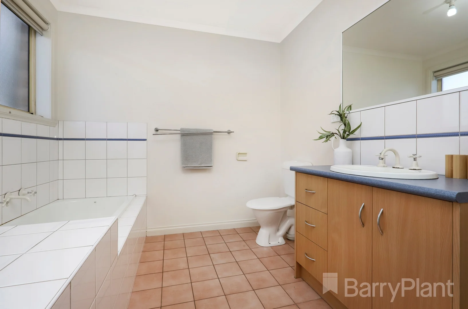 Additional image 10 of 2/16 Hammond Street, Sunshine North VIC 3020