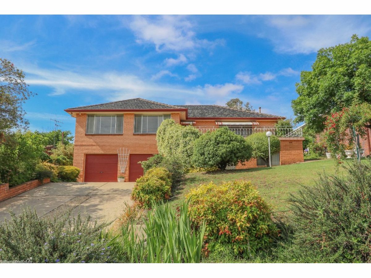 24 Casey Circuit, West Bathurst NSW 2795