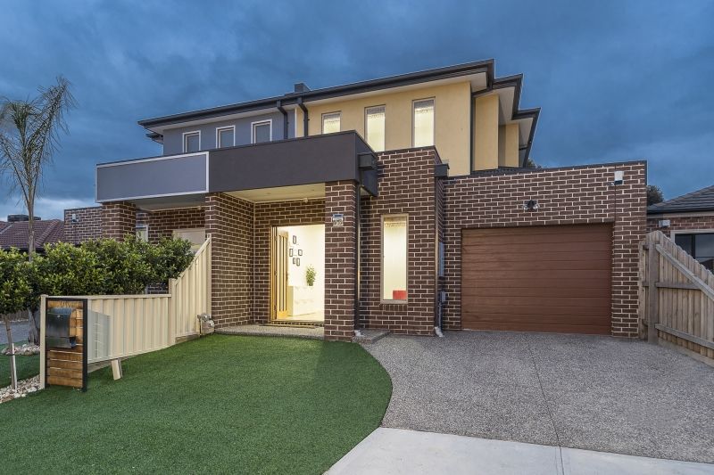 1/35 Kalyna Court, Delahey VIC 3037, Image 0