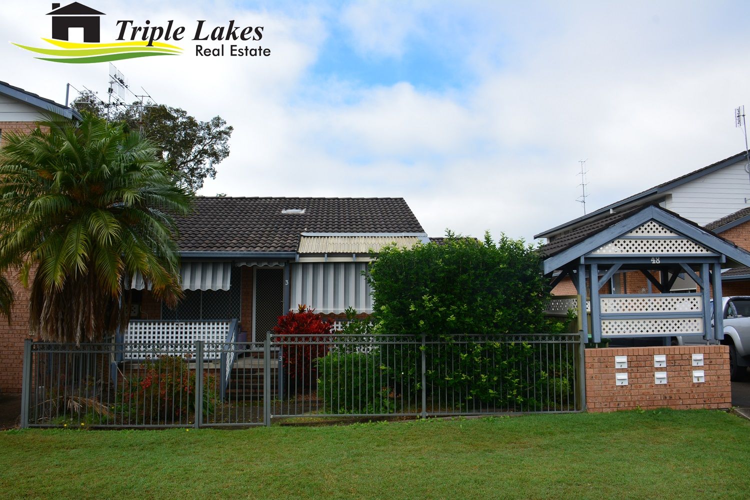 2 bedrooms Apartment / Unit / Flat in 3/46-48 Natuna Avenue BUDGEWOI NSW, 2262