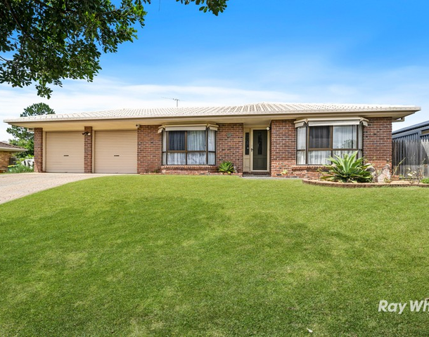 18 Sundowner Street, Regents Park QLD 4118