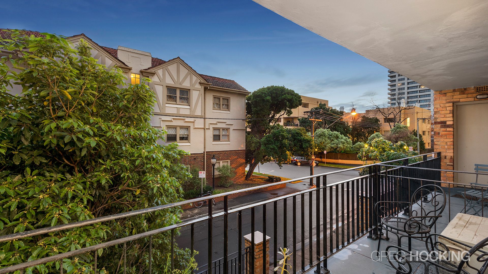 11/8 Louise Street, Melbourne 3004 VIC 3004, Image 2