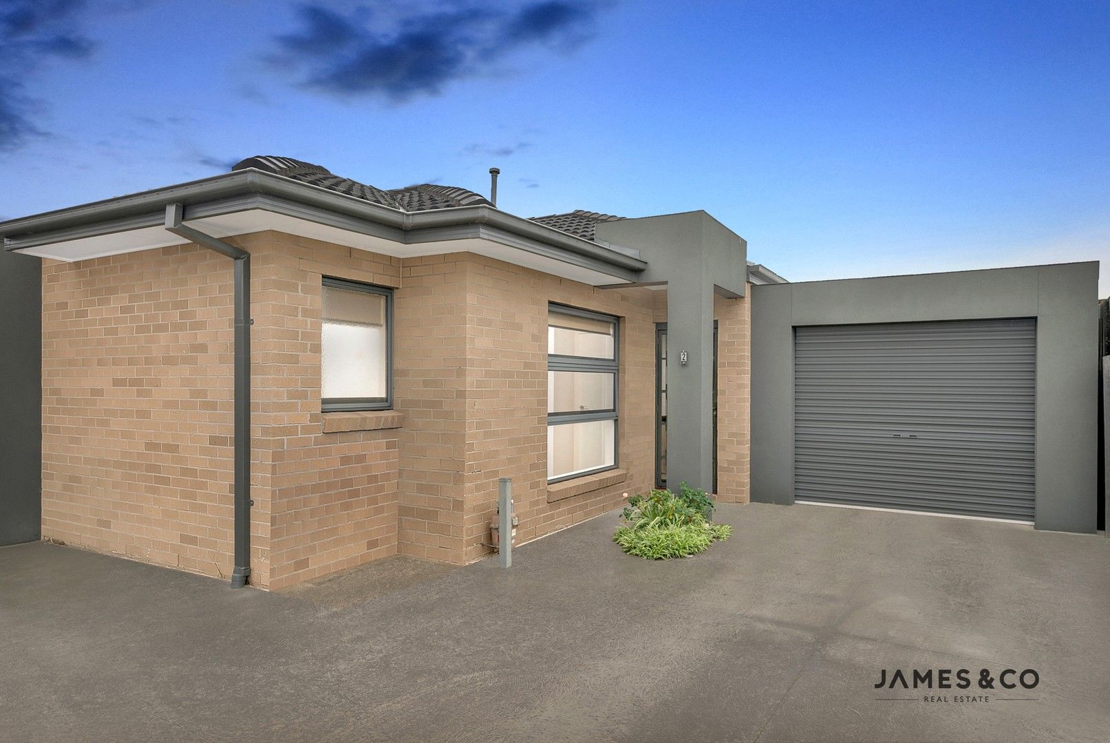 2/12 Chettam Street, Epping VIC 3076, Image 0