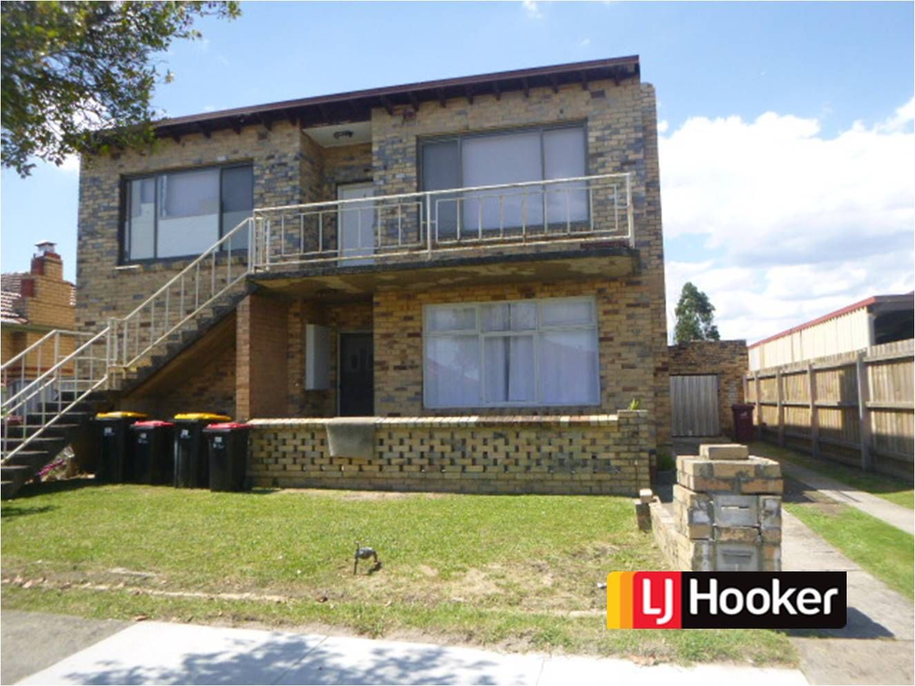 3 bedrooms Apartment / Unit / Flat in 1/59 Glendale Road SPRINGVALE VIC, 3171