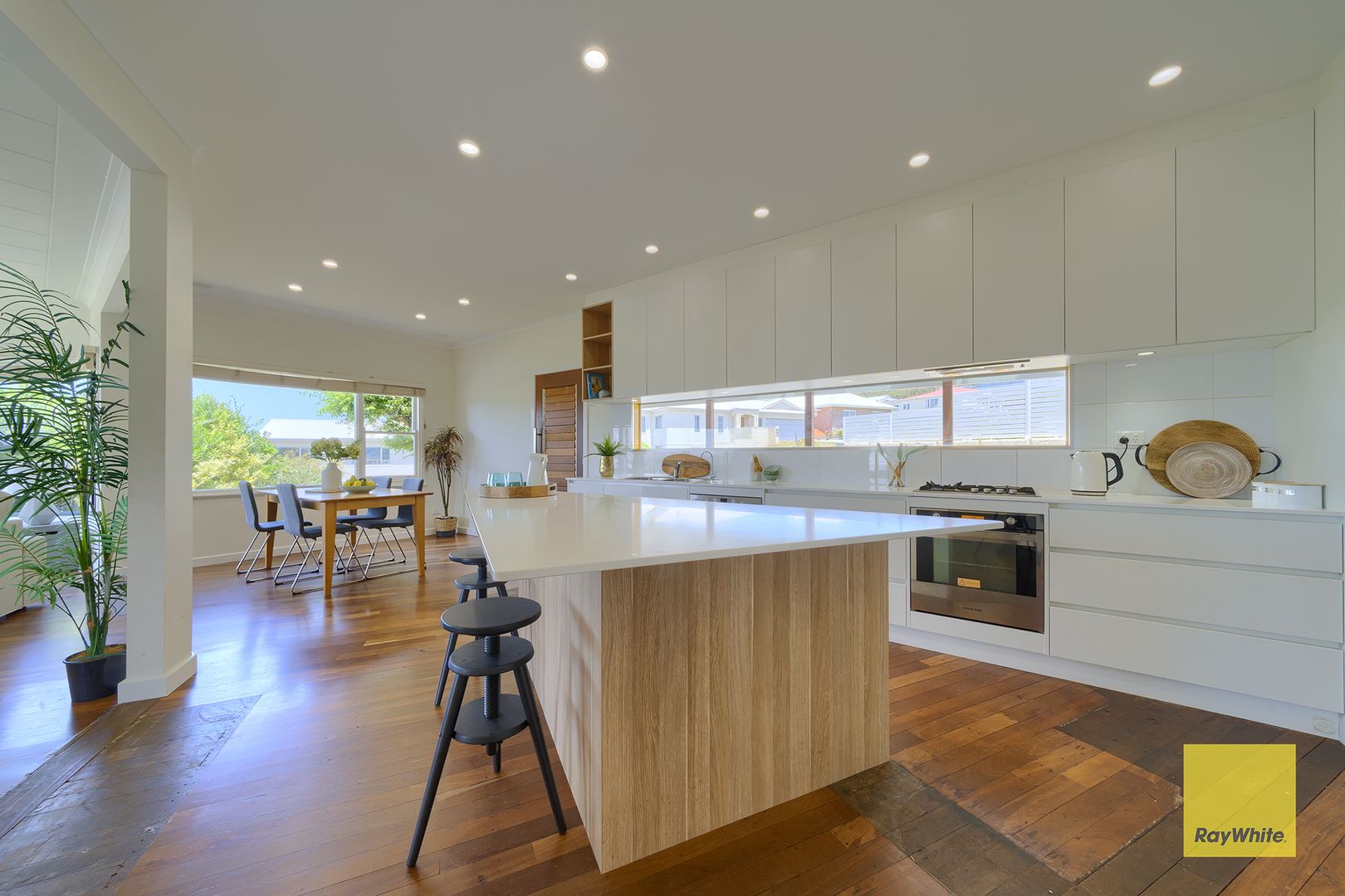 103 Middleton Road, Middleton Beach WA 6330 House For Rent 620