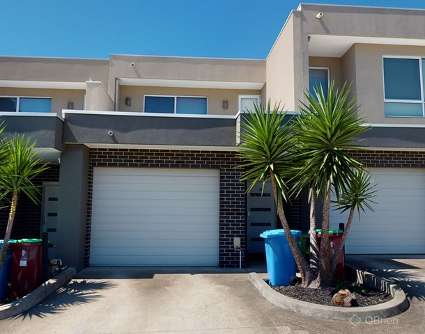 8/14-15 Hazelmere Avenue, Cranbourne West VIC 3977