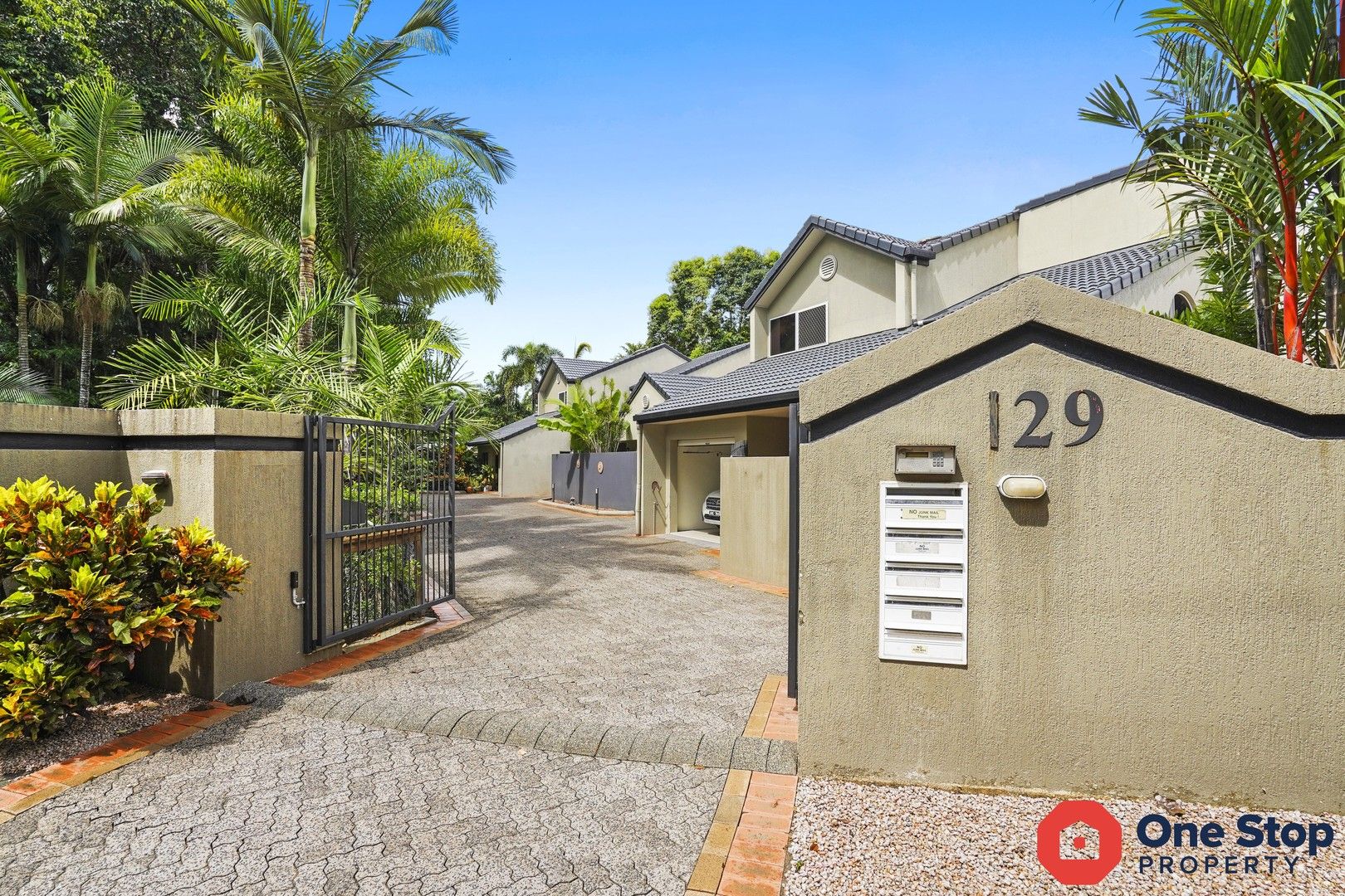 2/129 Woodward Street, Edge Hill QLD 4870, Image 0