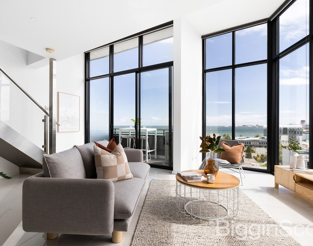 806/55 Bay Street, Port Melbourne VIC 3207