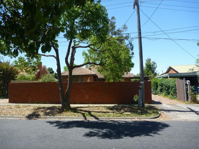 24 Bateman Street, Hampton VIC 3188, Image 0