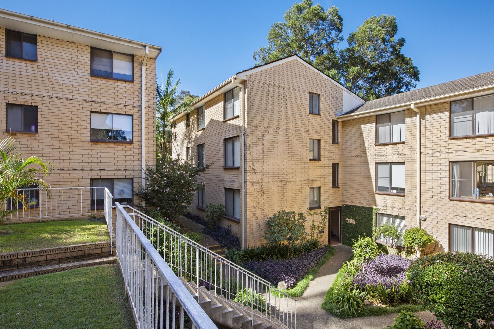 2 bedrooms Apartment / Unit / Flat in 20/201 Waterloo Road MARSFIELD NSW, 2122
