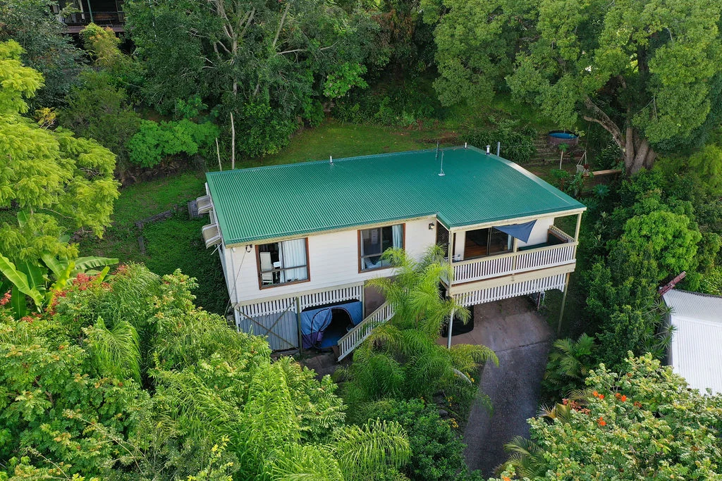 7 Thomas Crescent, Nambour QLD 4560