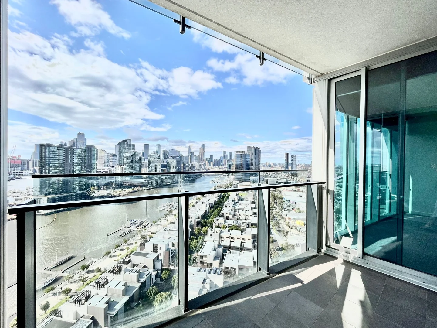 Additional image 8 of 2205/81 South Wharf Drive, Docklands VIC 3008