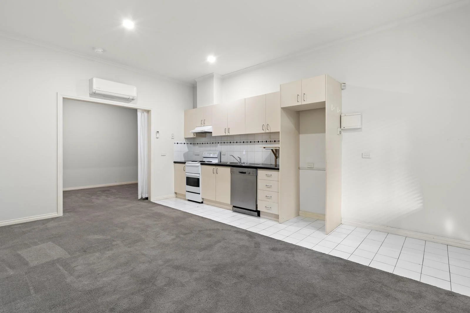 Additional image 9 of 3 Naughton Place, Carlton VIC 3053