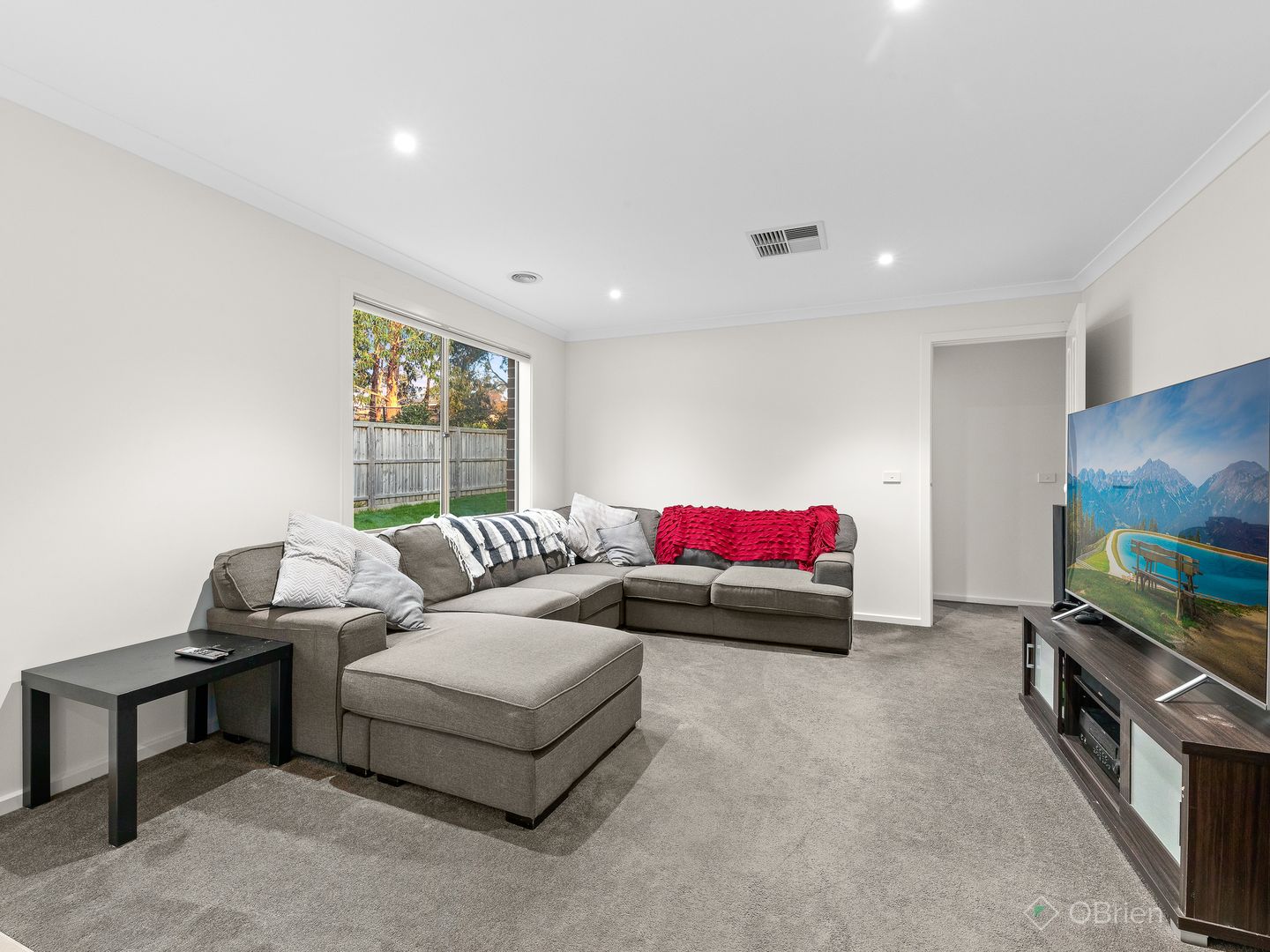 22 Chaucer Way, Drouin VIC 3818, Image 1