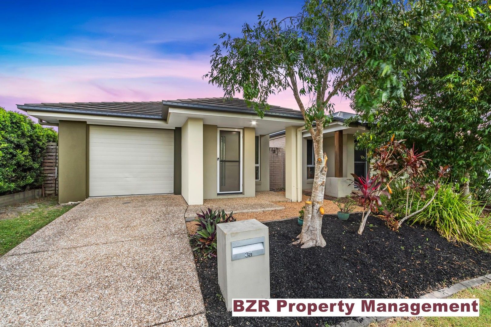 2 bedrooms Duplex in 3a Babich Crt HOLMVIEW QLD, 4207