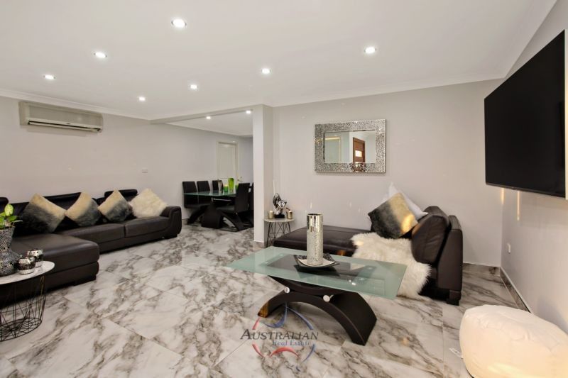 6 Kingfisher Way, St Clair NSW 2759 House For Rent Domain