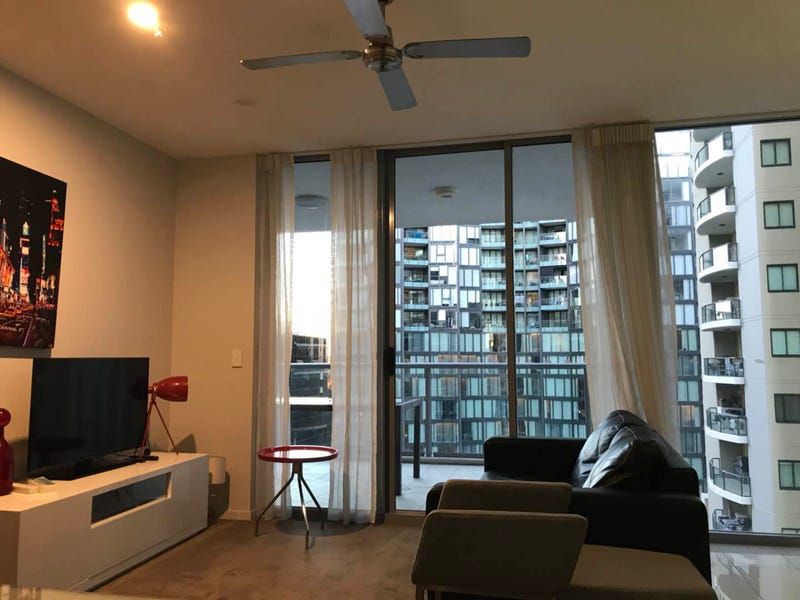 2 bedrooms Apartment / Unit / Flat in 1901/127 Charlotte Street BRISBANE CITY QLD, 4000