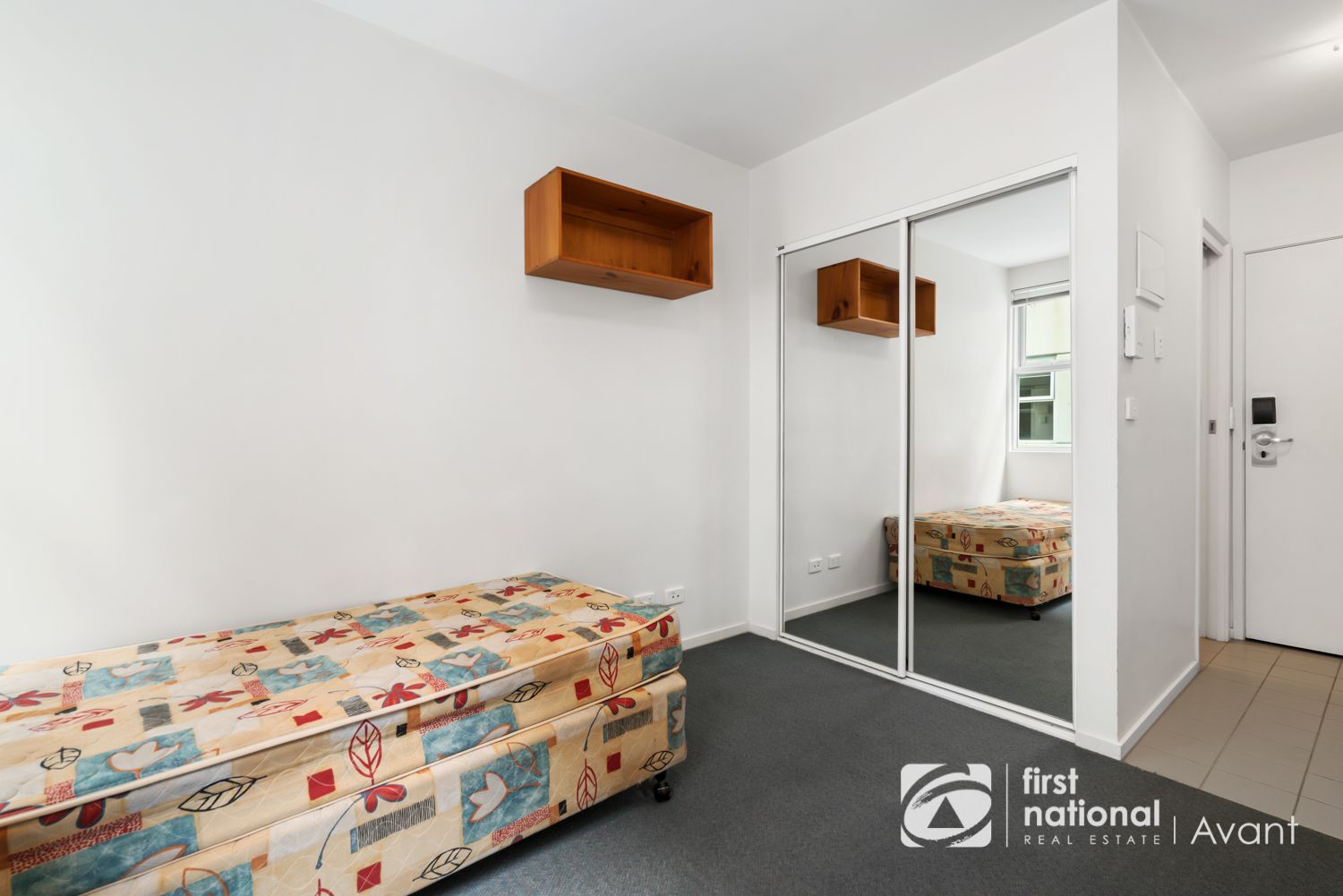 1 bedrooms Apartment / Unit / Flat in 518/488 Swanston Street CARLTON VIC, 3053