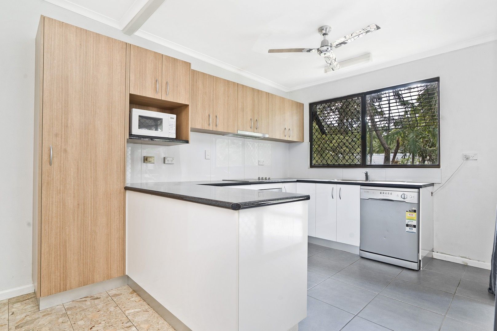 12/23 Hudson Fysh Avenue, Parap NT 0820 - Apartment For Rent - $430 ...