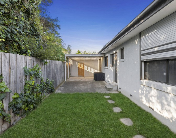 2/67 Carmichael Road, Oakleigh East VIC 3166