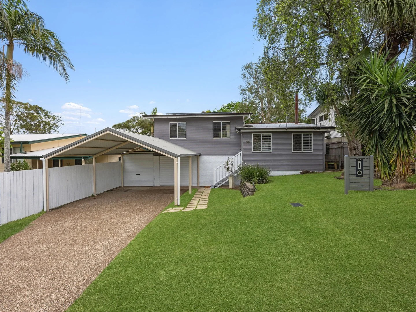 10 Bellhaven Drive, Bundamba QLD 4304